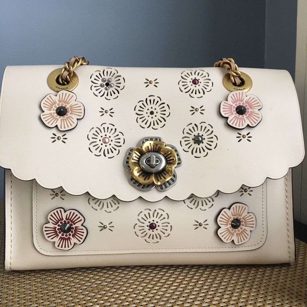 Women’s crossing bag